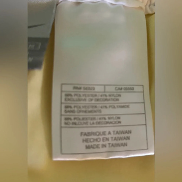 Nike Womens Summer 2004 Elastic Waist Capri Length Back Slit Poly/Nylon Pants ⛳️ - Picture 7 of 9